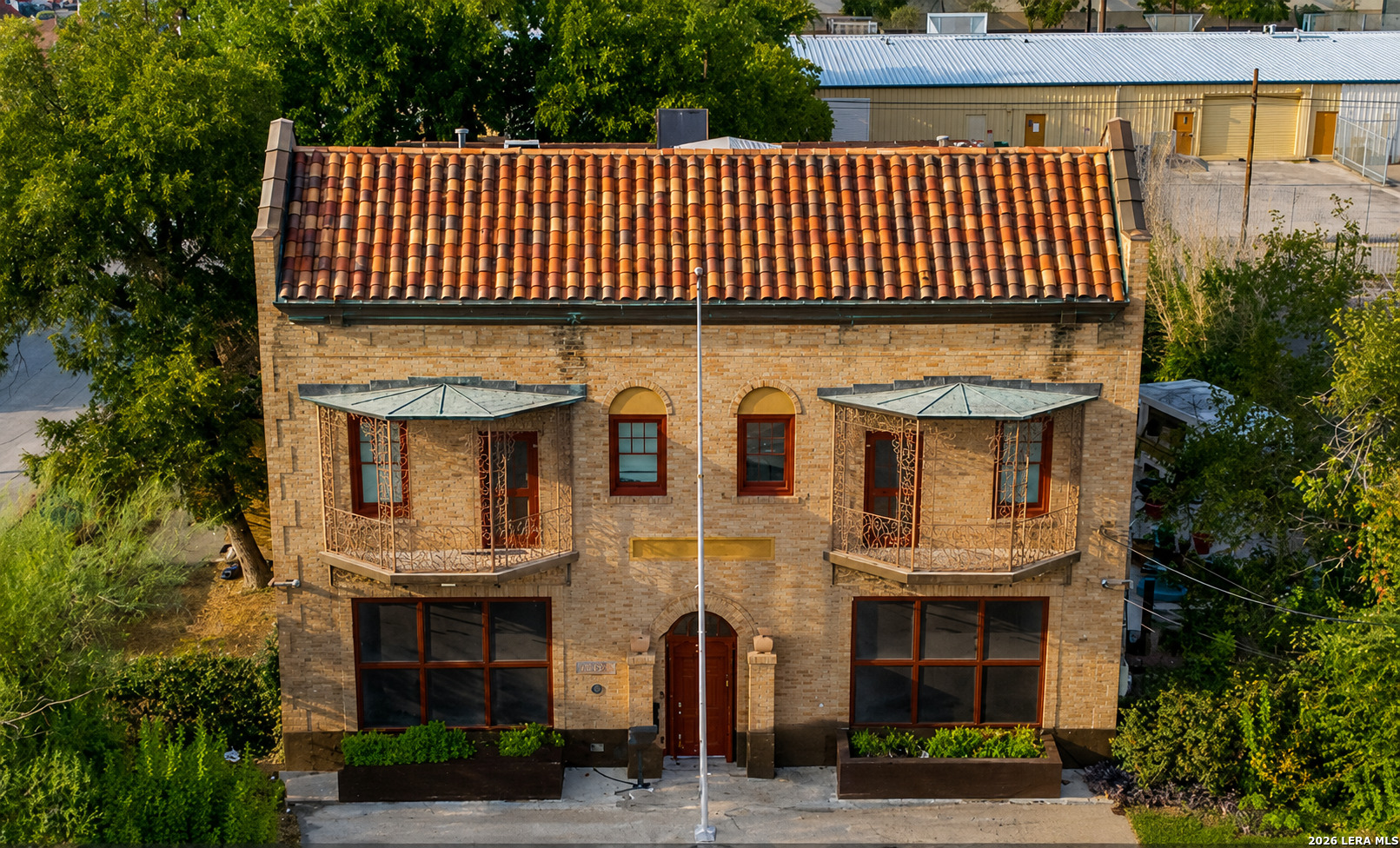 2323 Buena Vista St, San Antonio, TX 78207 — photo 1