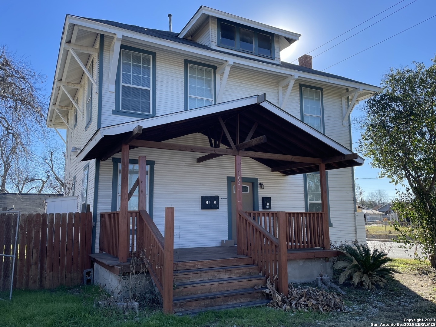 102 BAILEY AVE, San Antonio, TX 78210 — photo 1