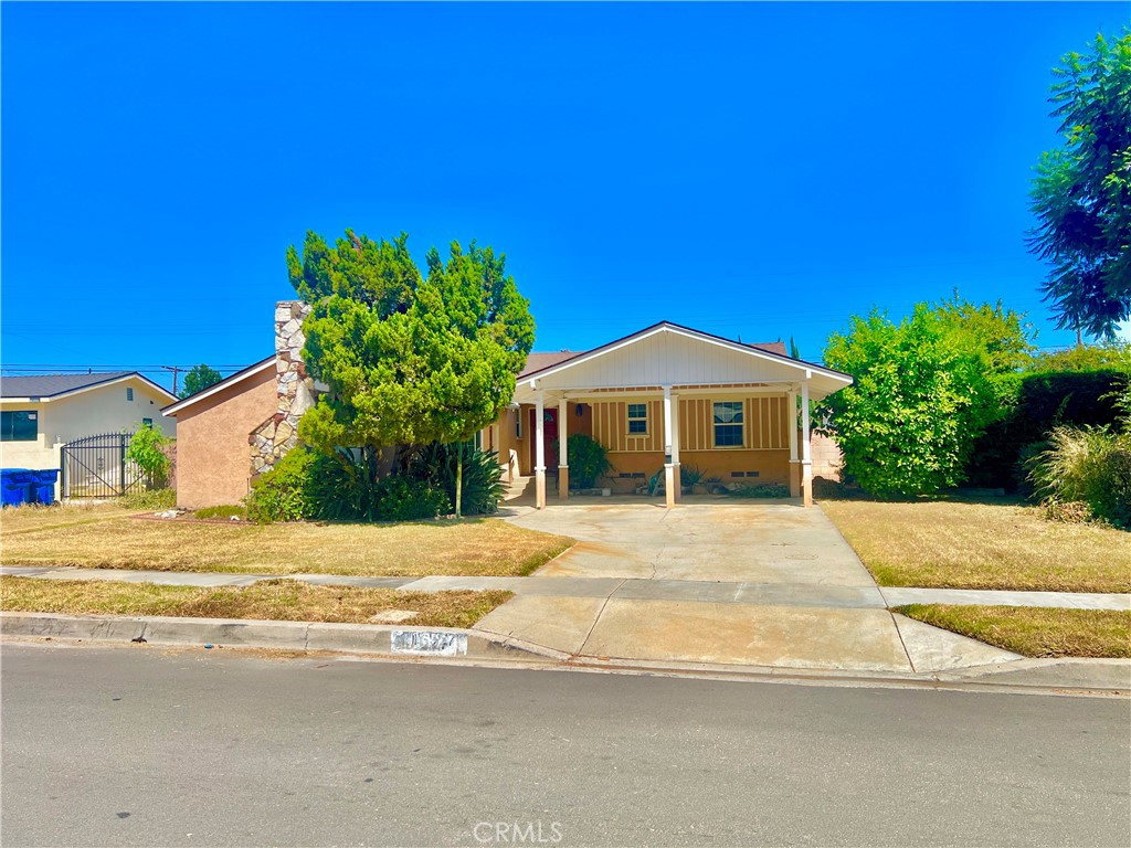 16527 Superior, Northridge, CA 91343 — photo 1