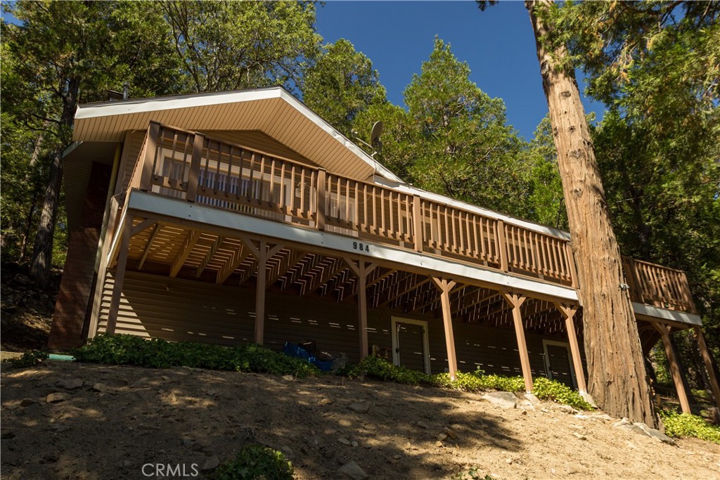 984 Mercury, Crestline, CA 92325 — photo 1