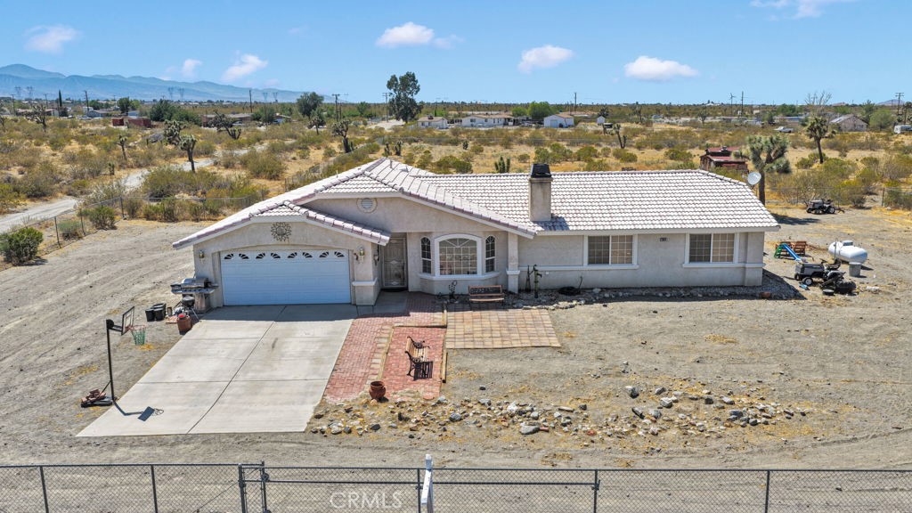 13014 Riggins Road, Phelan, CA 92371 — photo 1