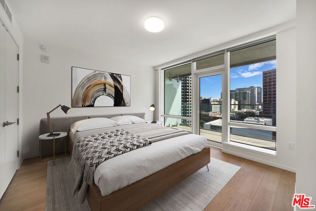 877 Francisco Street 623, Los Angeles, CA 90017 — photo 1