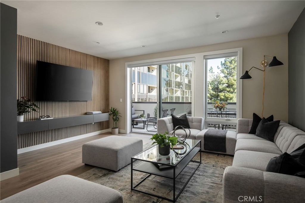 380 Cordova Street 517, Pasadena, CA 91101 — photo 1