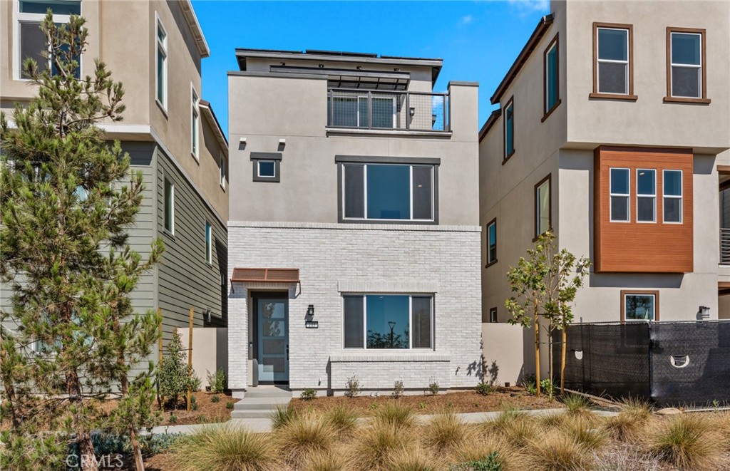 105 Moody, Irvine, CA 92618 — photo 1