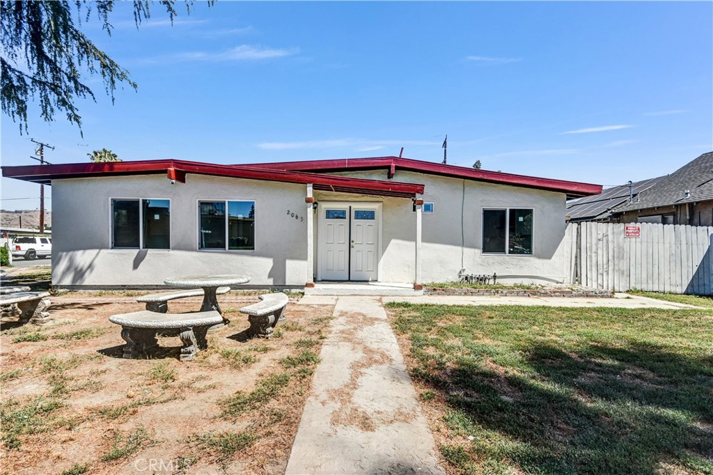 2065 W Orange Grove Avenue, Pomona, CA 91768 — photo 1