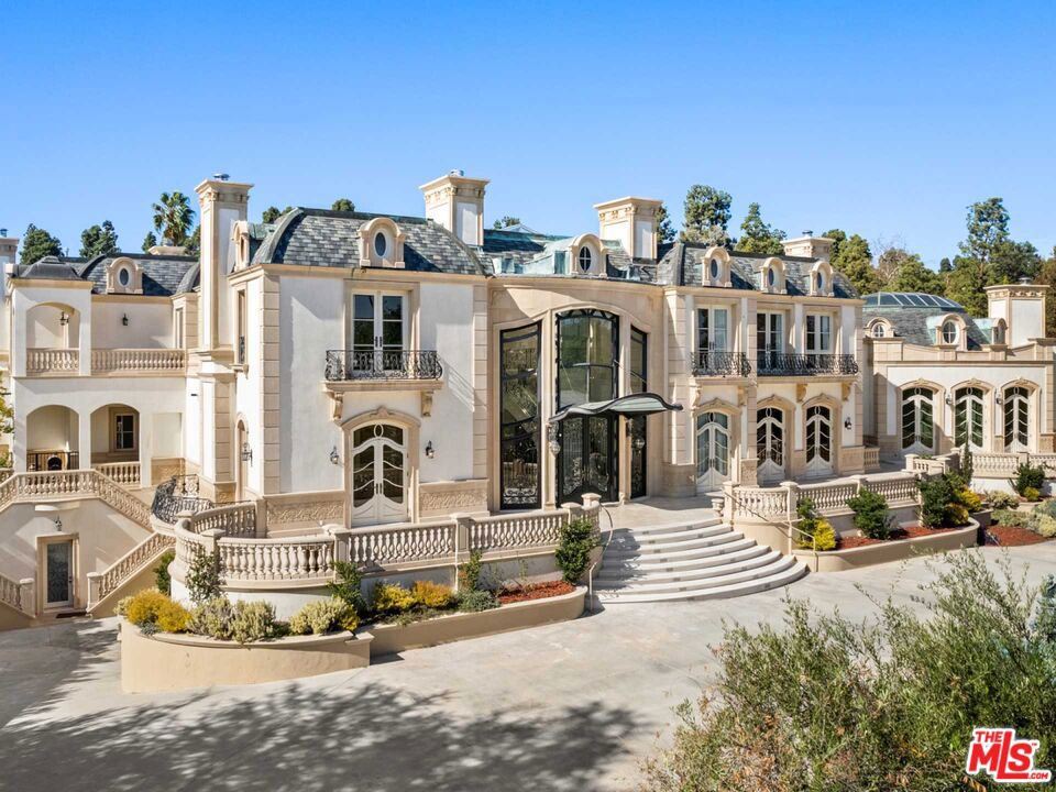 901 N Alpine Drive, Beverly Hills, CA 90210 — photo 1
