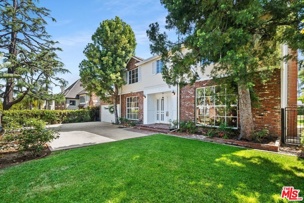 517 N Elm Drive, Beverly Hills, CA 90210 — photo 1
