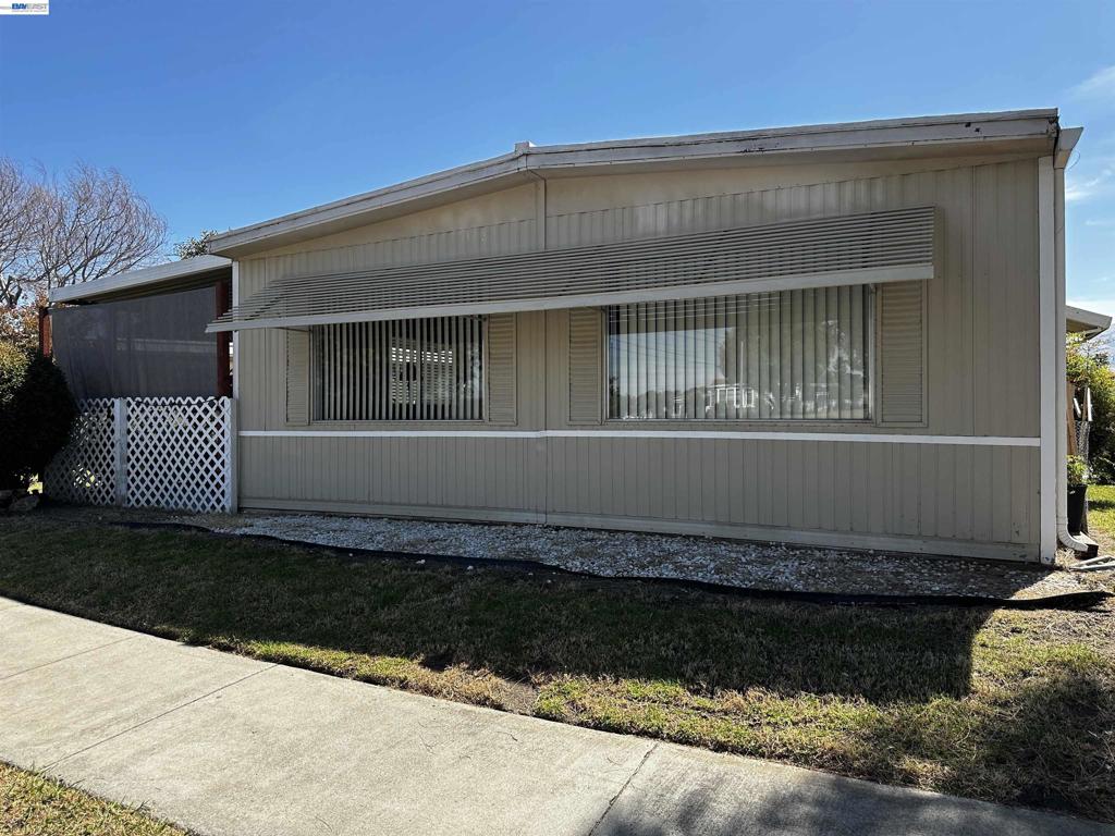 121 Fisk Ter, Fremont, CA 94538 — photo 1