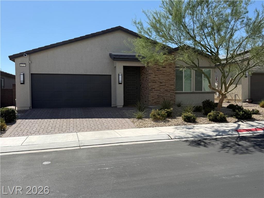 6727  Traveling Palmer Street, North Las Vegas, NV 89086 — photo 1