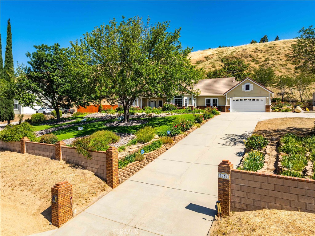 9251 Elizabeth Lake, Leona Valley, CA 93551 — photo 1