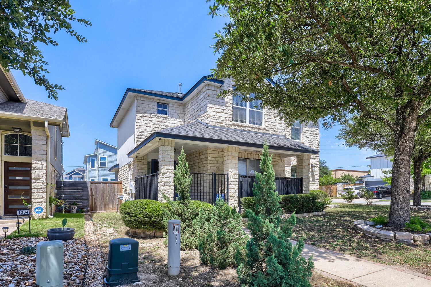 1300 Miss Allisons, Pflugerville, TX 78660 — photo 1