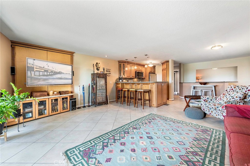 3811 E Livingston Drive 1, Long Beach, CA 90803 — photo 1