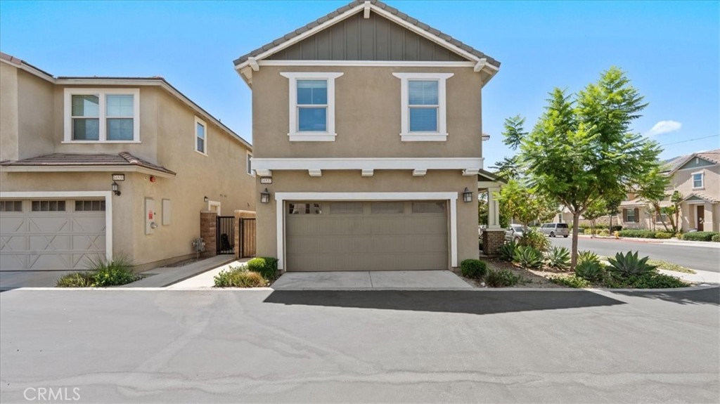 16537 Monteviejo, Fontana, CA 92336 — photo 1