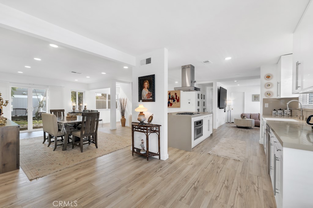 22736 Schoolcraft, West Hills, CA 91307 — photo 1