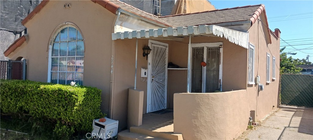 2944 S Sycamore, Los Angeles, CA 90016 — photo 1