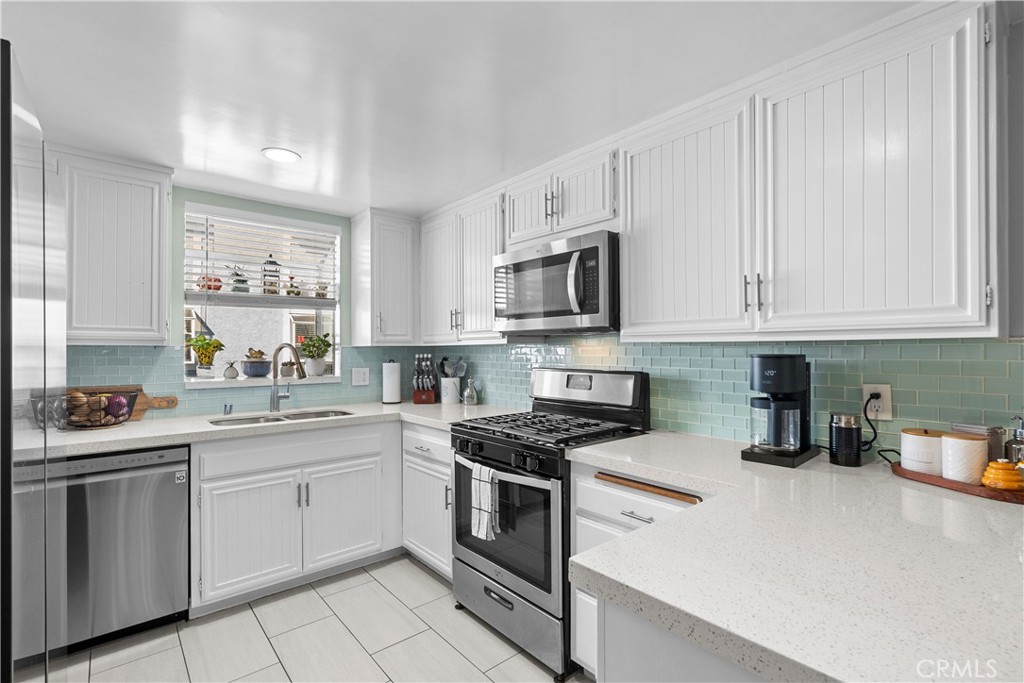 26926 Flo Lane 419, Canyon Country, CA 91351 — photo 1