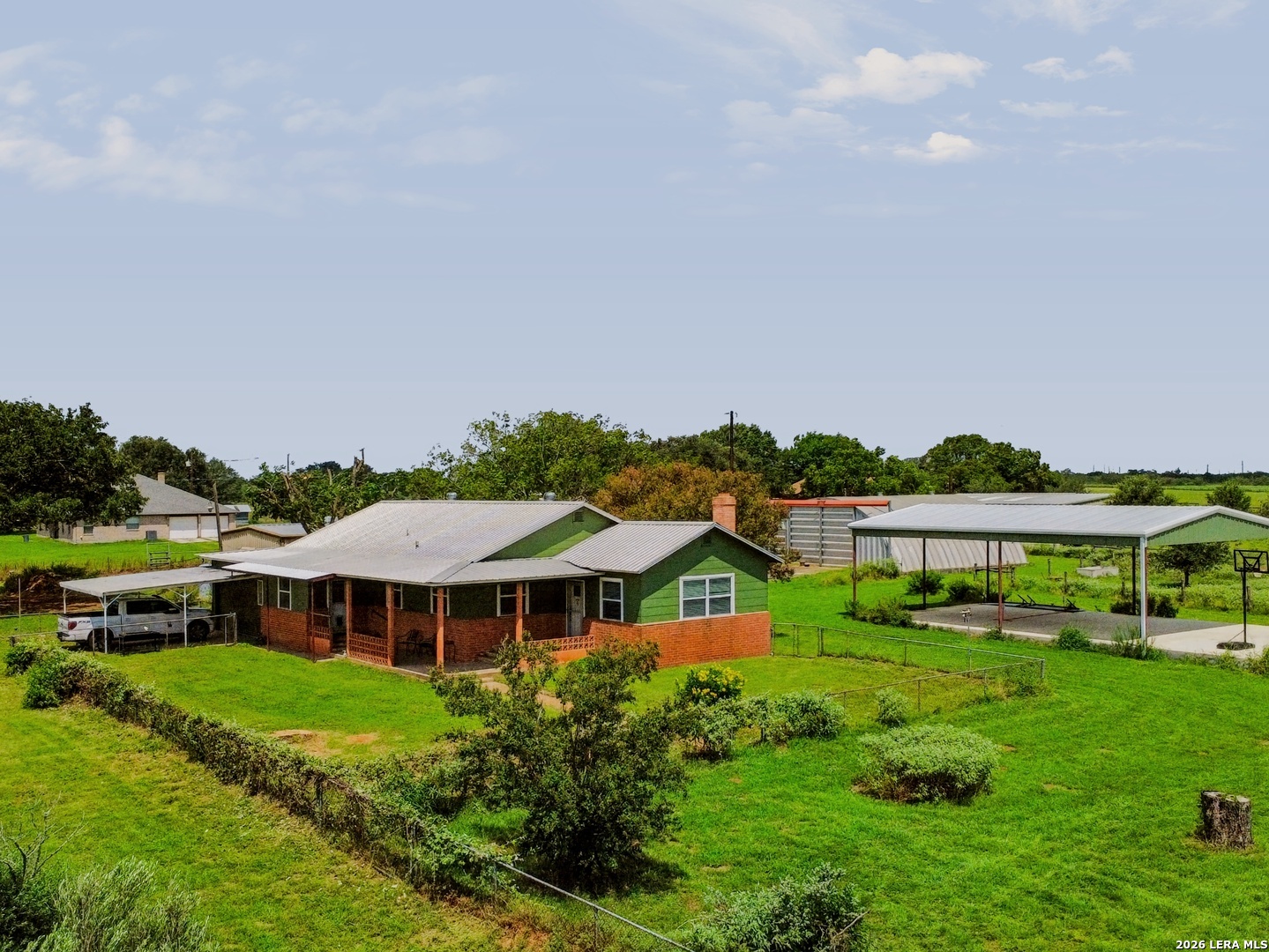 15637 KILOWATT RD, Elmendorf, TX 78112 — photo 1