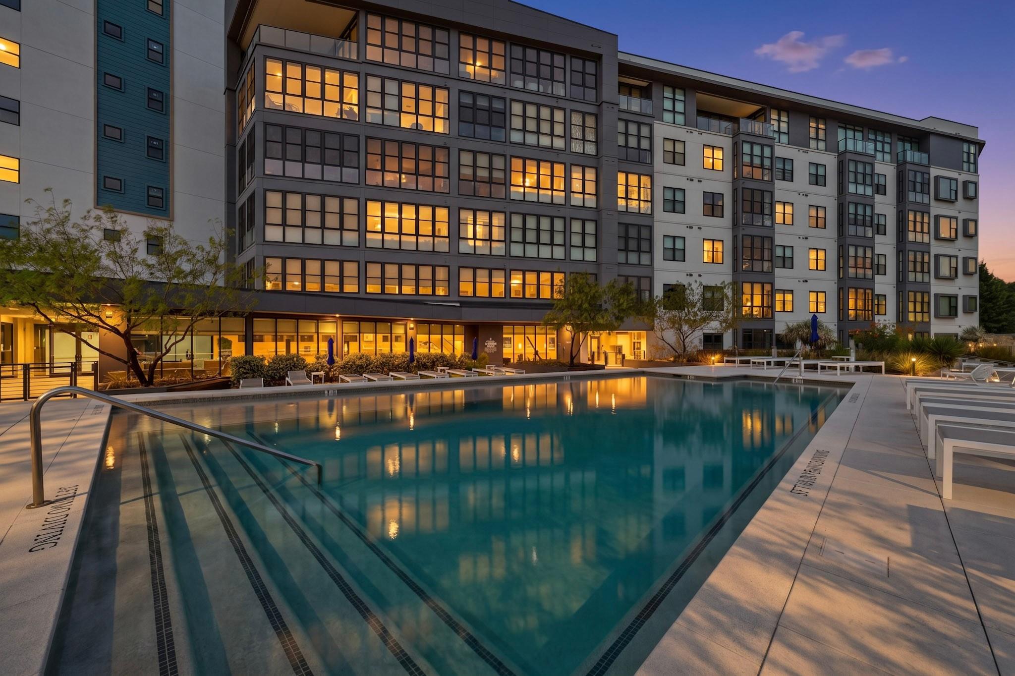 800 Embassy, Austin, TX 78702 — photo 1