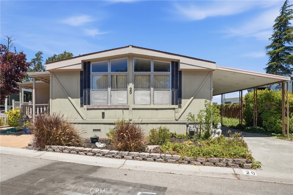 20 Via Santa Barbara, Paso Robles, CA 93446 — photo 1