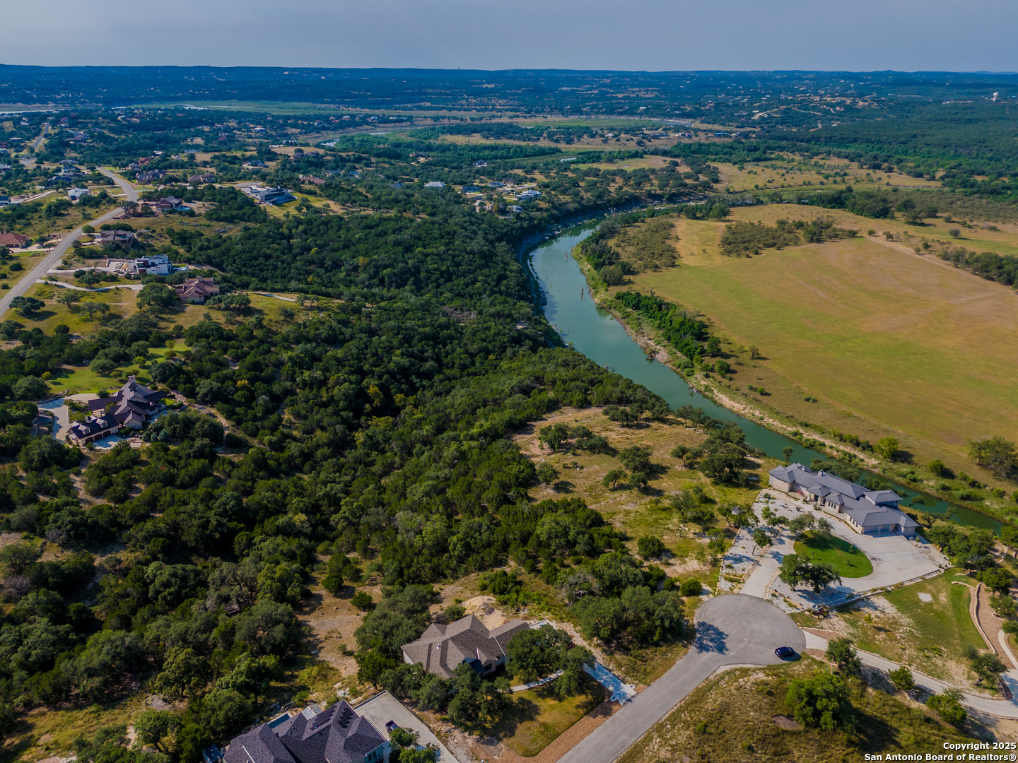 255 RIVER BEND PL, , 78070 — photo 1