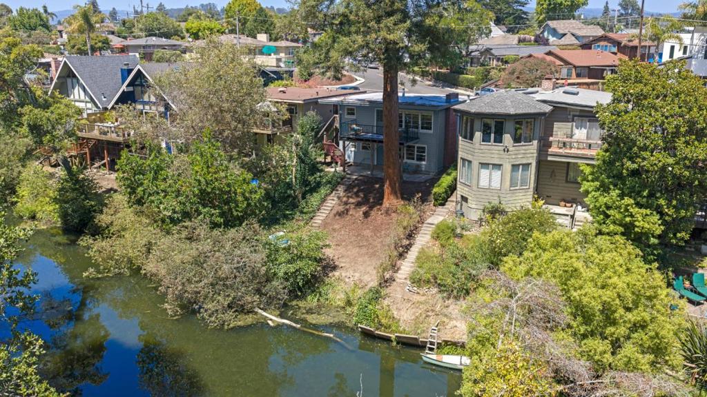 525 Riverview Drive, Capitola, CA 95010 — photo 1
