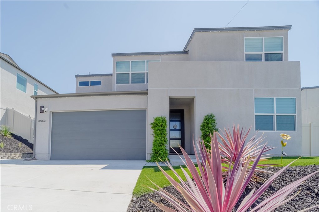 35323 Orchard Trail, Fallbrook, CA 92028 — photo 1