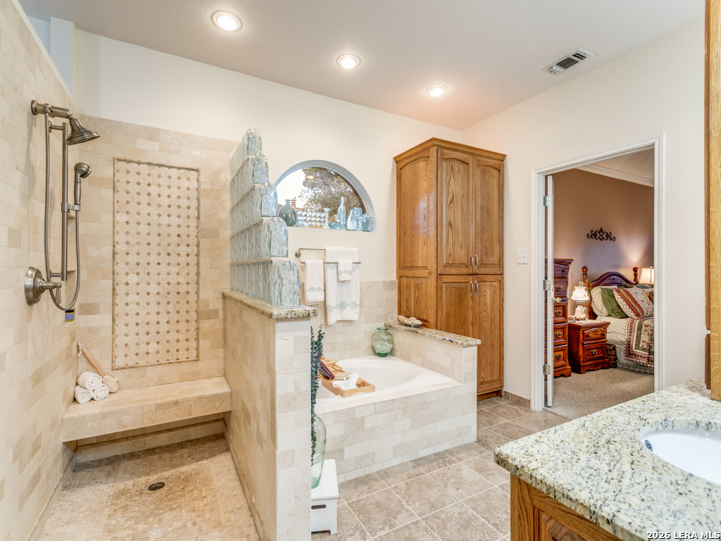 13306 SAGE HEIGHTS DR, , 78230 — photo 1