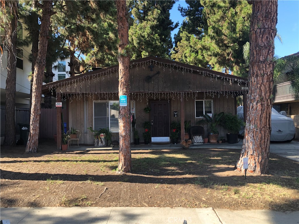 2121 Grant, Redondo Beach, CA 90278 — photo 1