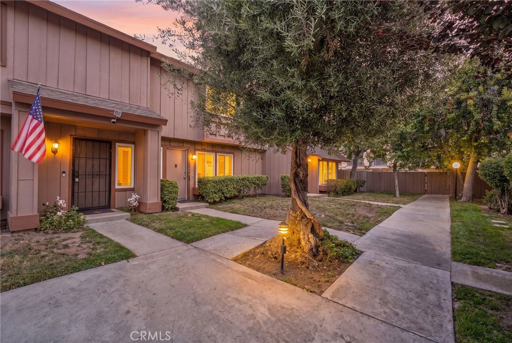 20119 Leadwell Street 3, Winnetka, CA 91306 — photo 1