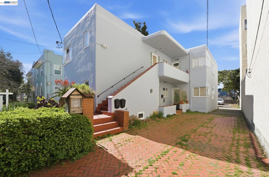 1682 Oxford St, Berkeley, CA 94709 — photo 1