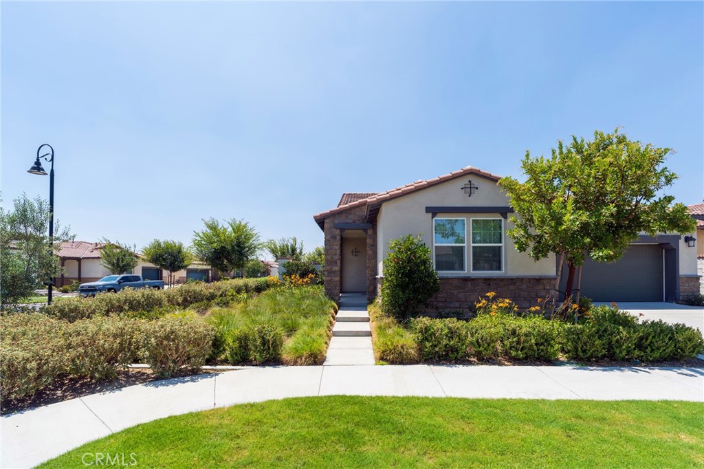 4194 E Perdido Privado, Ontario, CA 91761 — photo 1