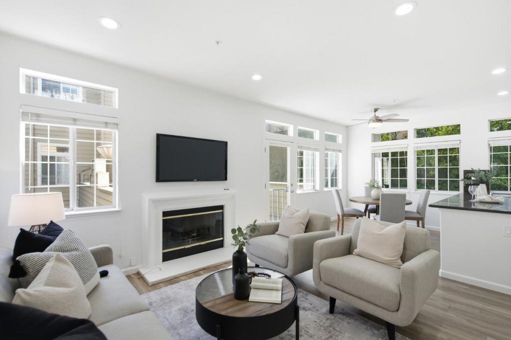 1171 La Rochelle Terrace G, Sunnyvale, CA 94089 — photo 1