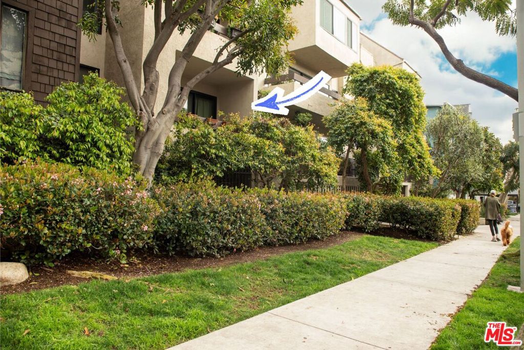 950 N Kings Road 168, West Hollywood, CA 90069 — photo 1