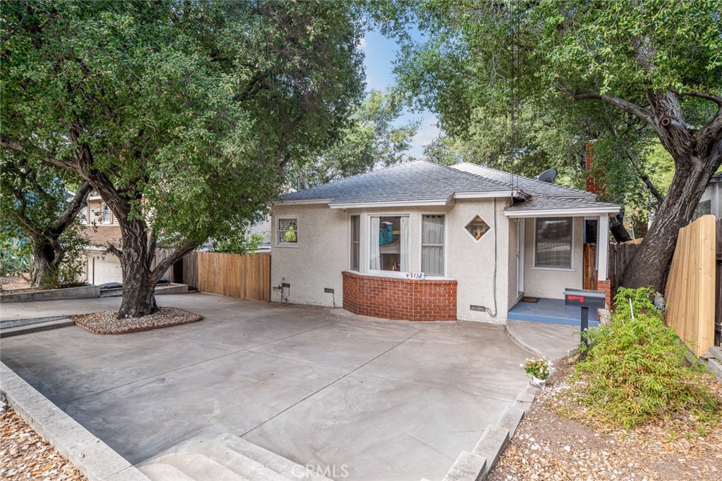 3732 Mayfield, Glendale, CA 91214 — photo 1