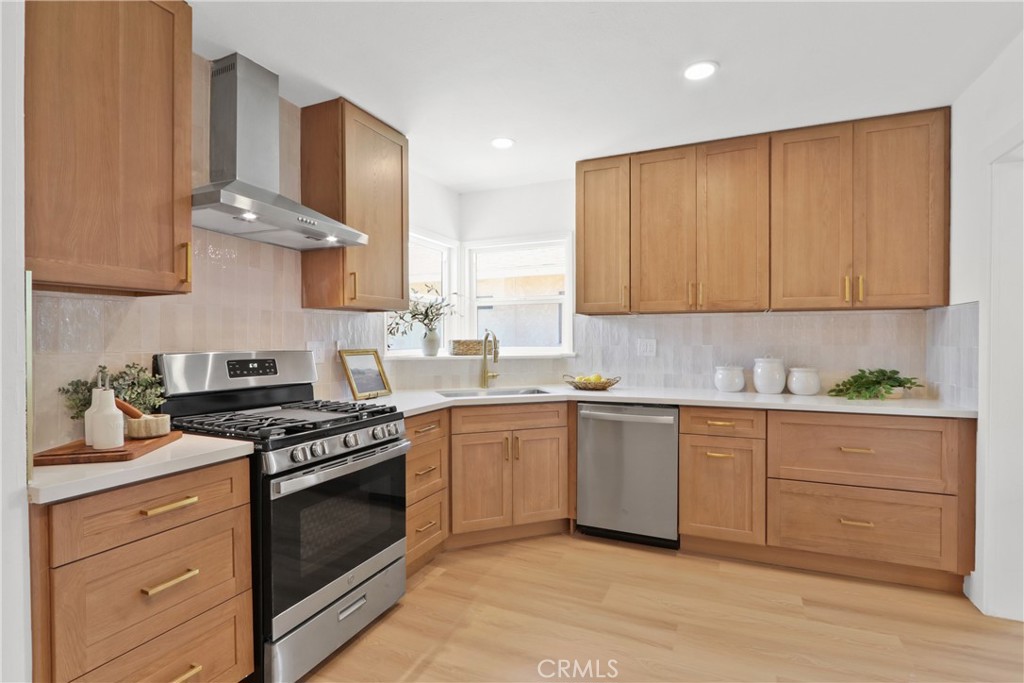 5113 Adenmoor Avenue, Lakewood, CA 90713 — photo 1