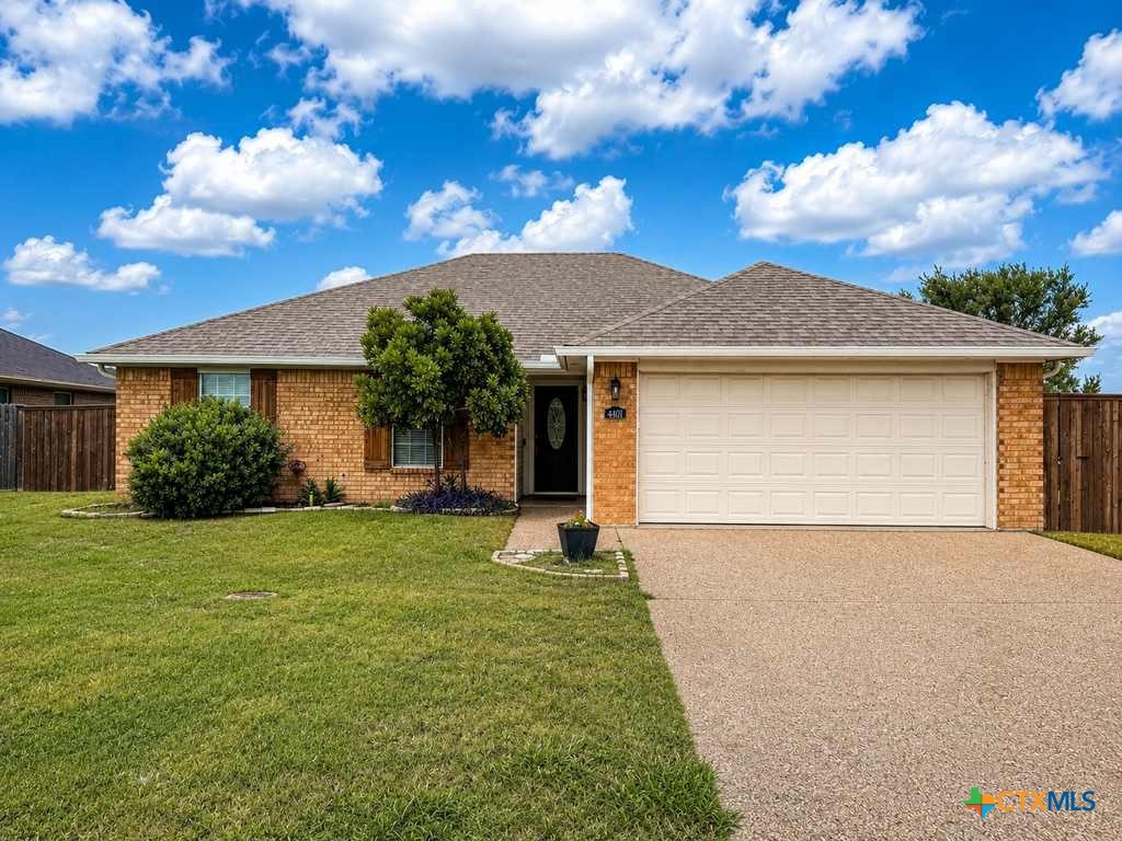 4401 Lacey Circle, Waco, TX 76708 — photo 1