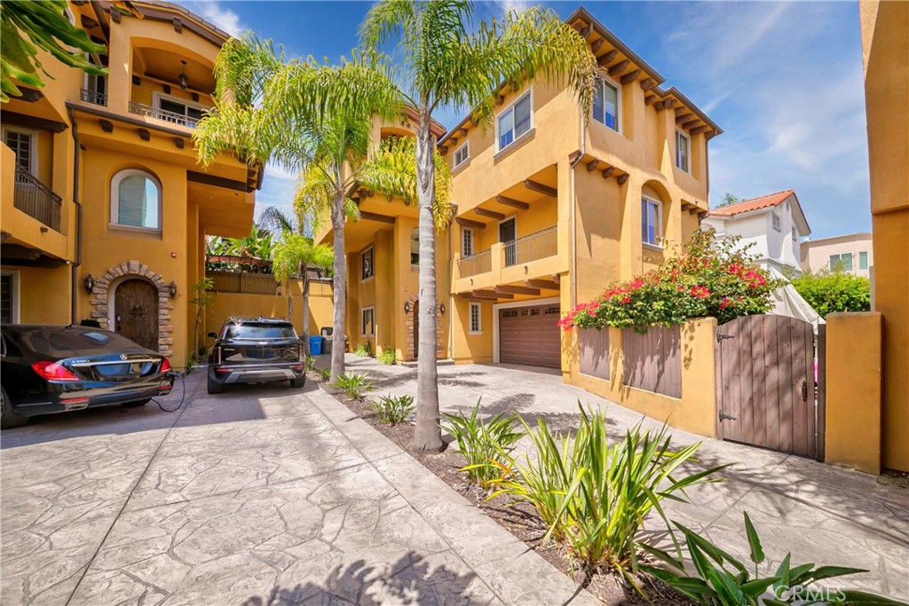 2117 Clark Lane B, Redondo Beach, CA 90278 — photo 1