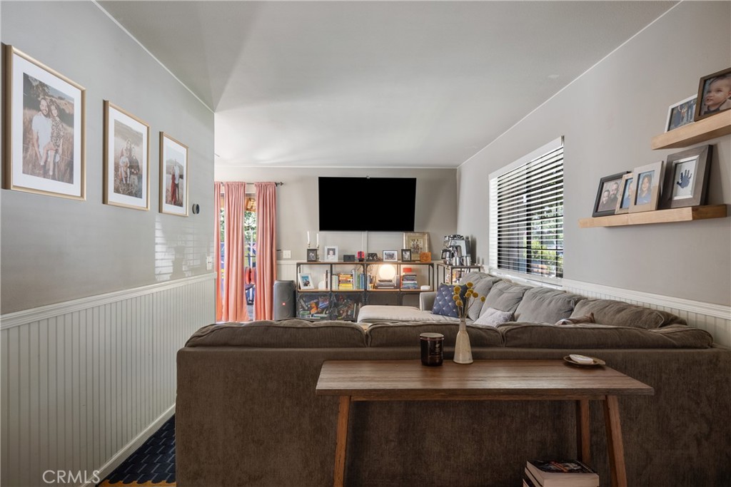 304 S Minnesota, Glendora, CA 91741 — photo 1