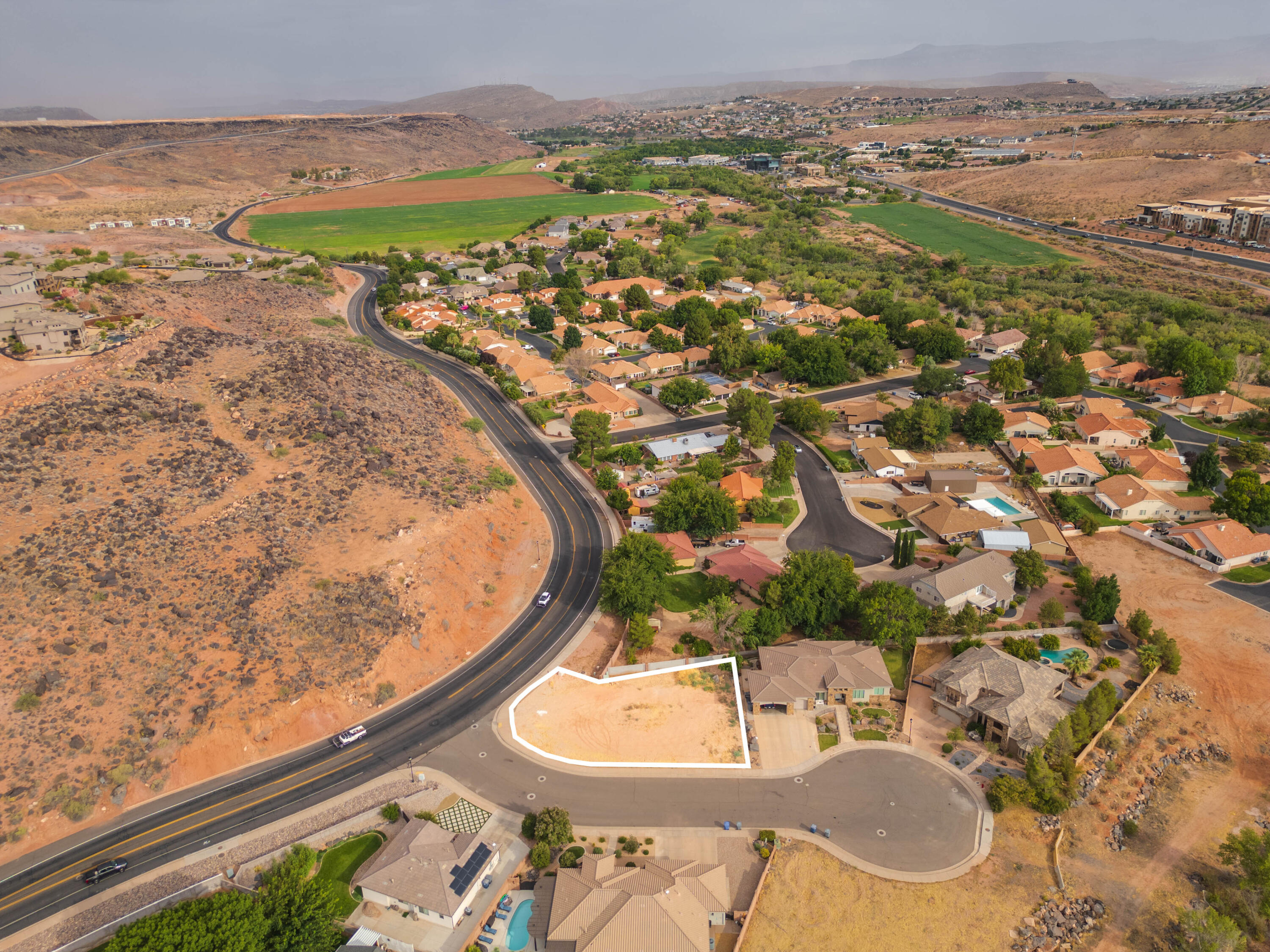 S 870 CIR N 6, St George, UT 84770 — photo 1