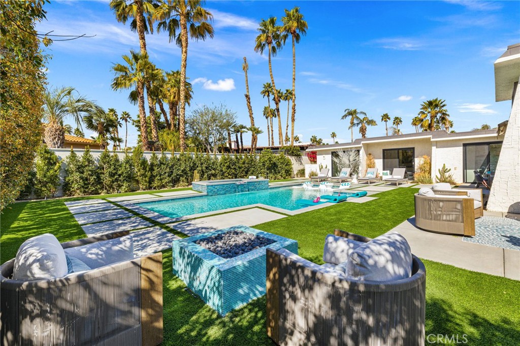 45605 Camino Del Rey