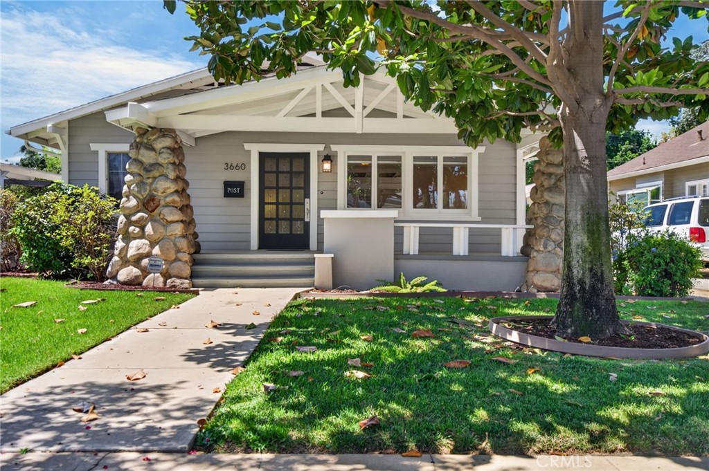 3660 Linwood, Riverside, CA 92506 — photo 1