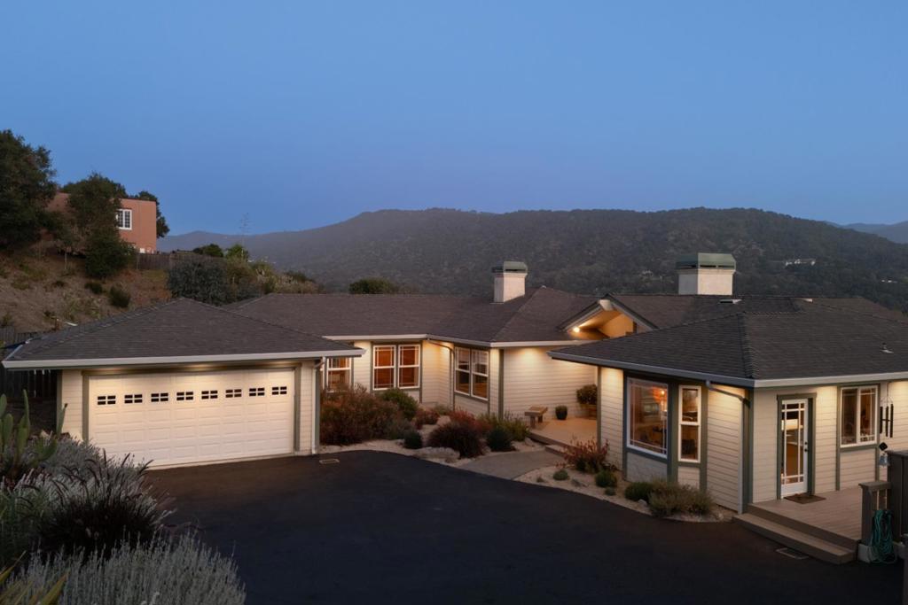 216 Vista Verde, Carmel Valley, CA 93924 — photo 1