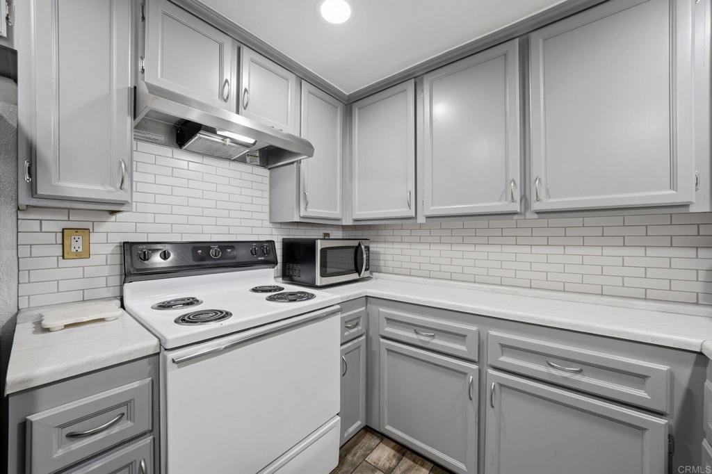 110 N 2nd Avenue 30, Chula Vista, CA 91910 — photo 1