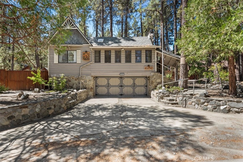 1143 Robin Road, Wrightwood, CA 92397 — photo 1