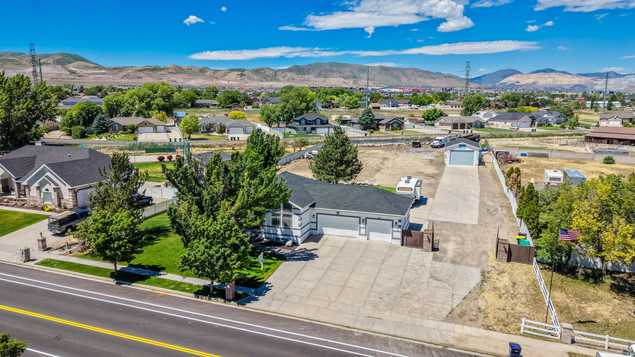 14664 S 2700 W, Bluffdale, UT 84065 — photo 1