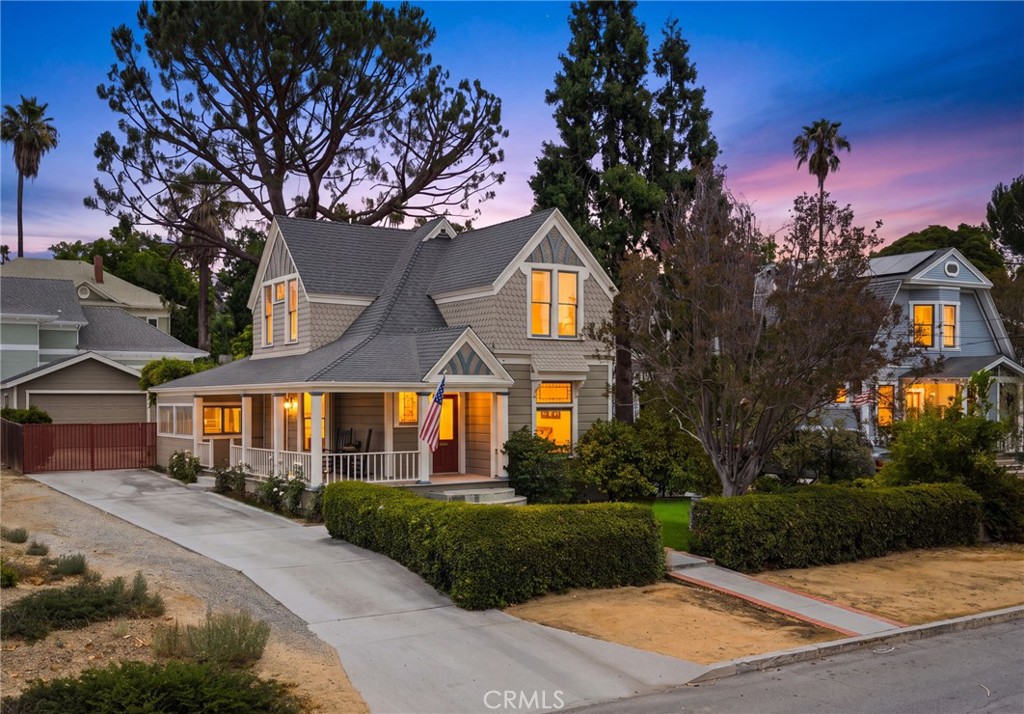 711 Chestnut, Redlands, CA 92373 — photo 1
