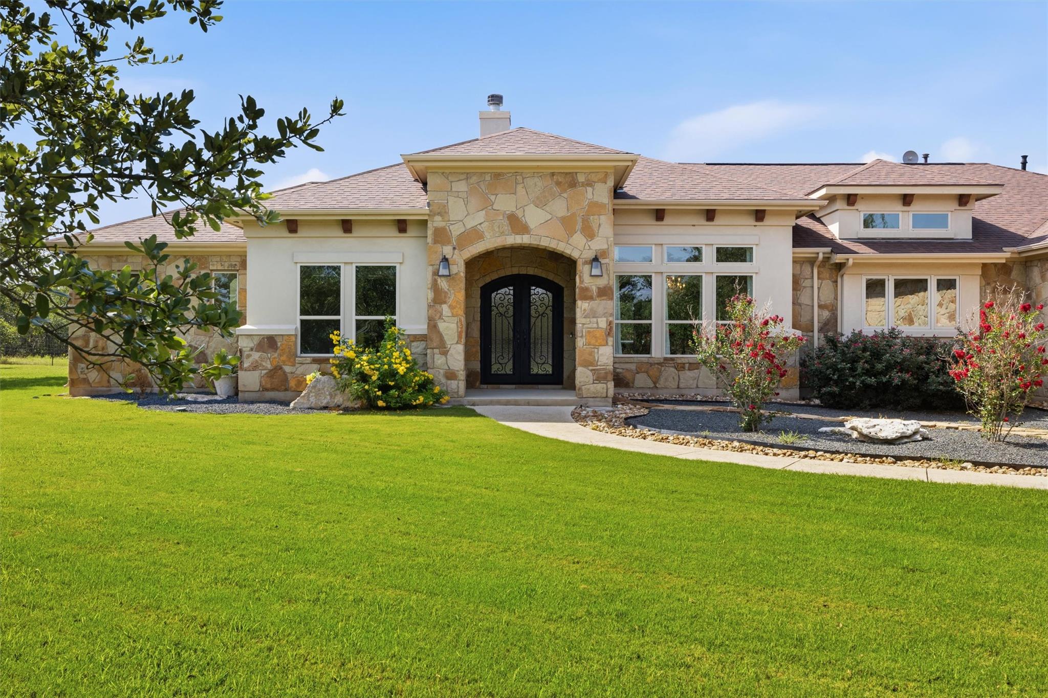 812  Jennings Branch Rd, Georgetown, TX 78633 — photo 1