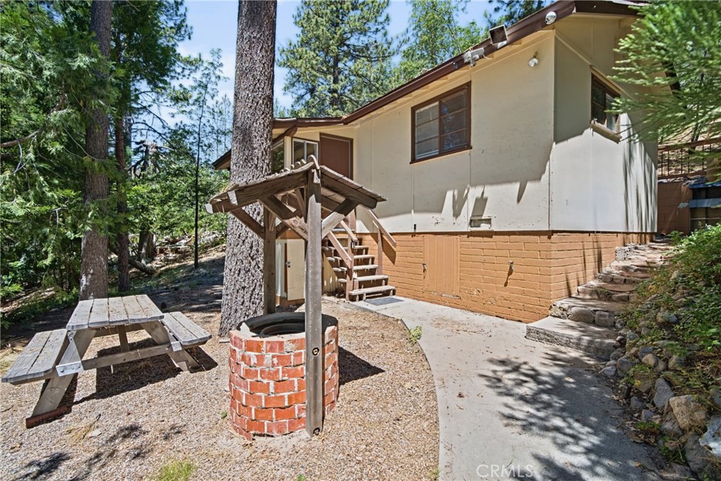 32800 Willow, Running Springs, CA 92382 — photo 1