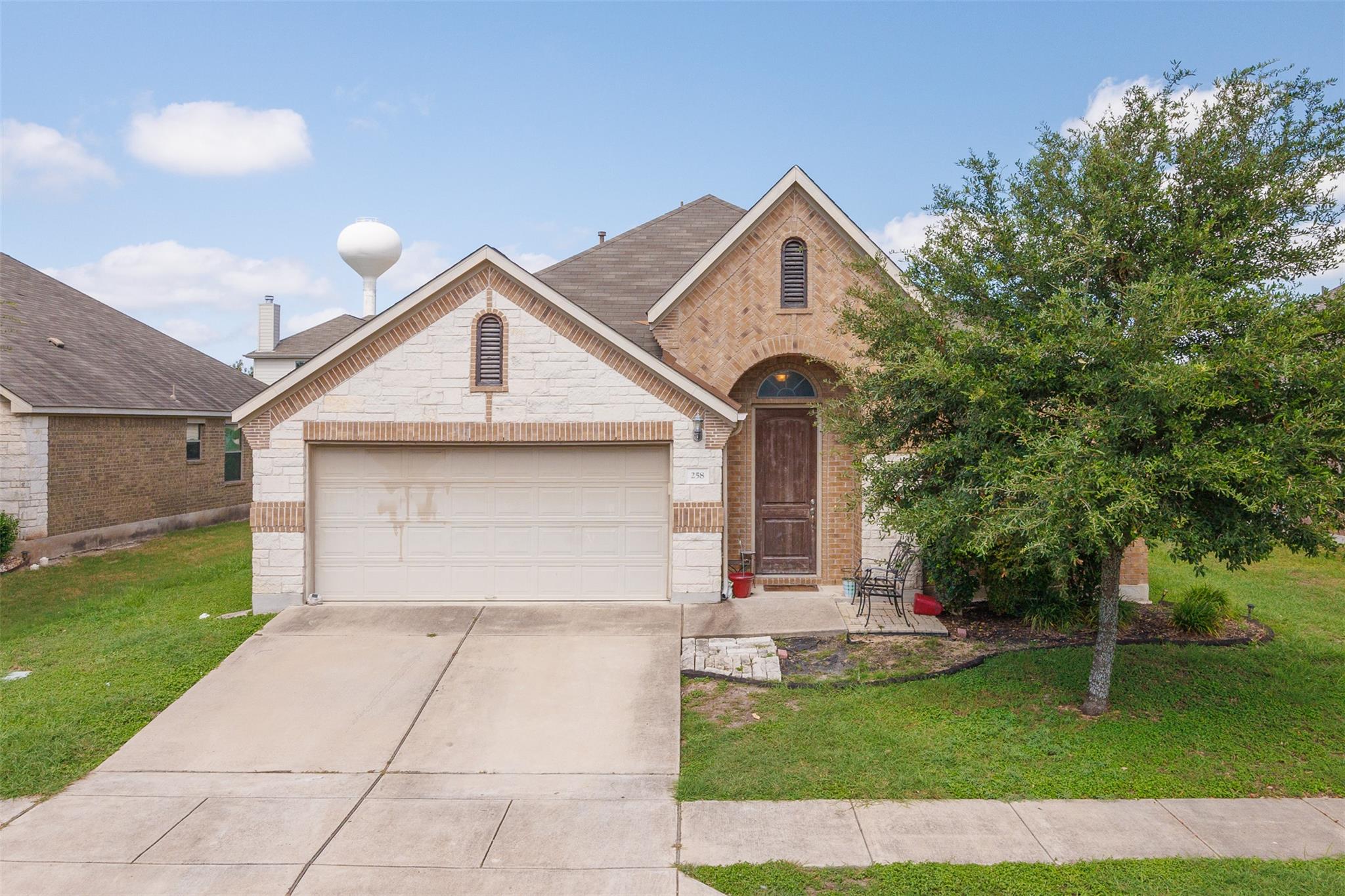 258 Snow Owl, Buda, TX 78610 — photo 1