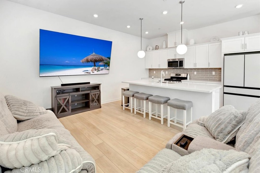 4547 S Grant Paseo, Ontario, CA 91762 — photo 1